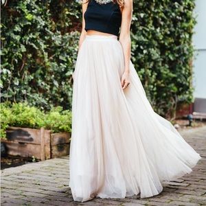 Dotted Glitter Maxi Skirts Tulle By Jump Apparel Size 7/8